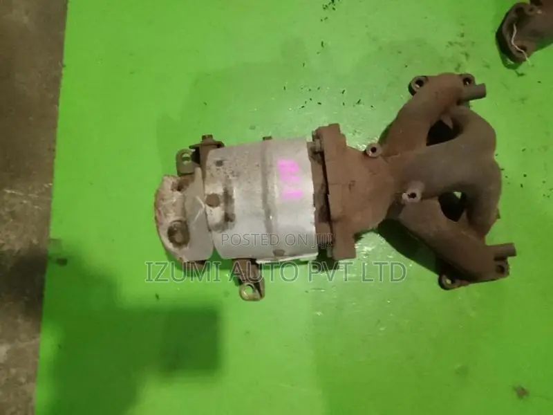 Nissan Fb 15 catlatic converter