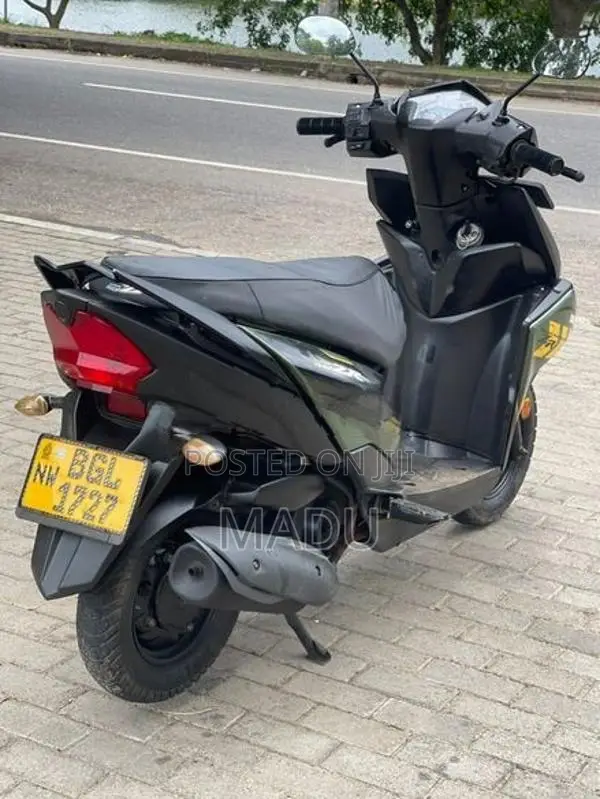 Yamaha Ray ZR 2018