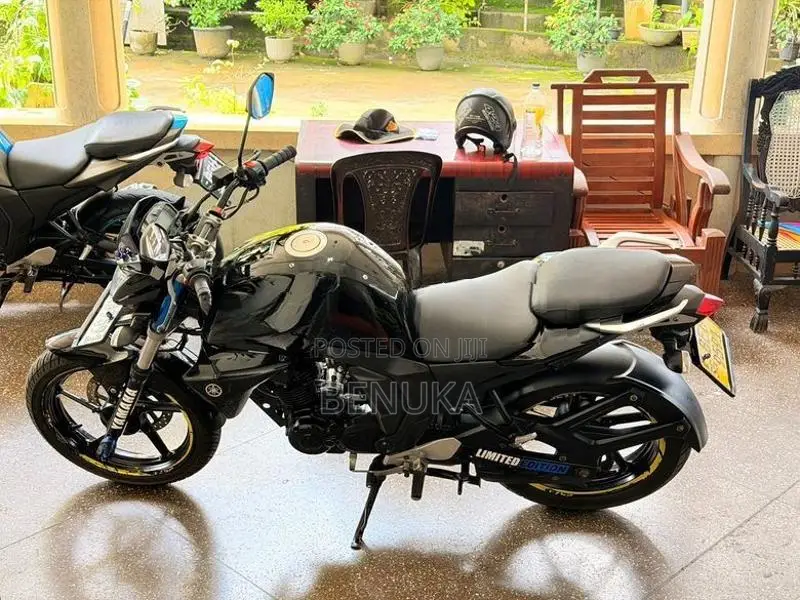 Yamaha FZs V2 2017