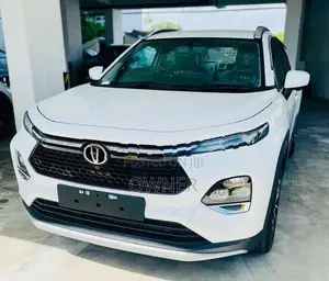 Toyota Urban Cruiser Taisor V Grade 2026
