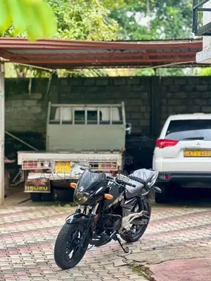 Bajaj Pulsar 180 2011