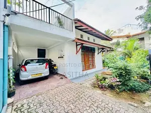 Two Kottawa House in Madiwela for Sale