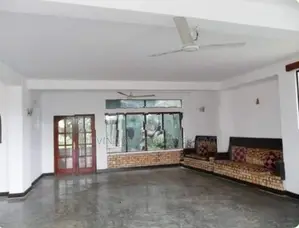 Lakefront House for Sale in Boralesgamuwa
