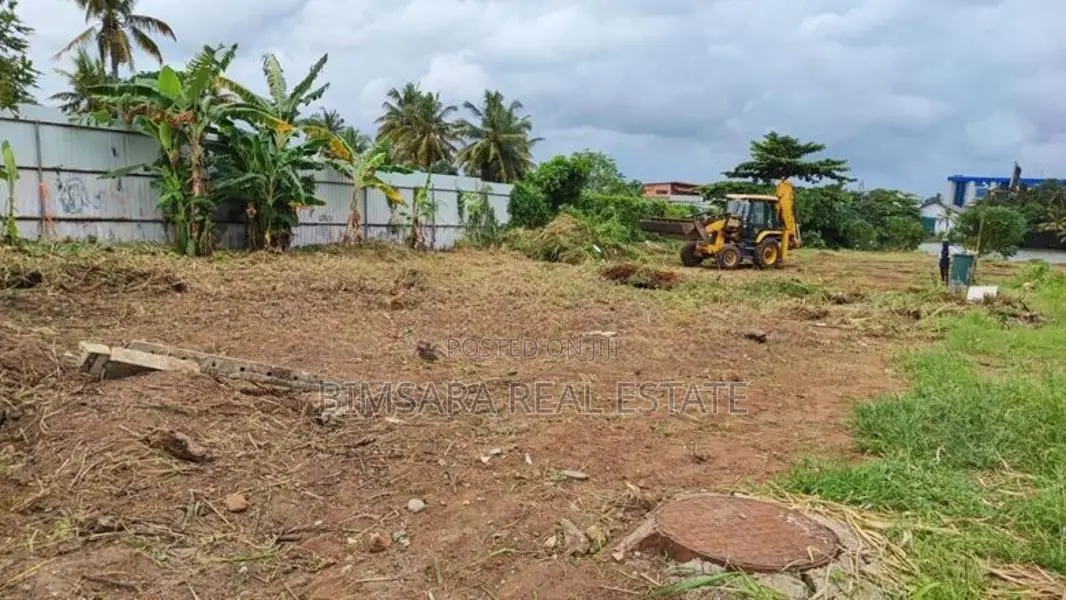14P Bare Land for Sale in St. Mary's Lane, Colombo 15. (SL 14490)