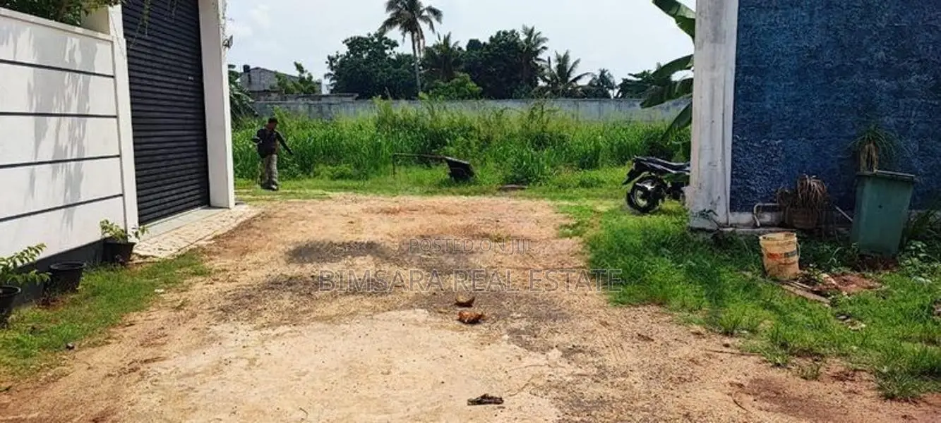 14P Bare Land for Sale in St. Mary's Lane, Colombo 15. (SL 14490)