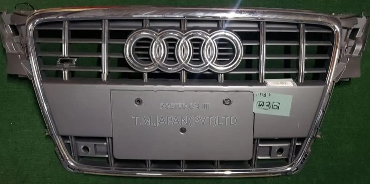 AUDI A4 FRONT GRILL