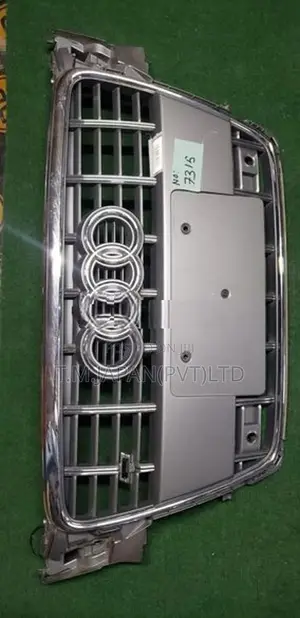 AUDI A4 FRONT GRILL