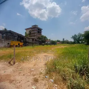 Land for Sale Facing Kaduwela, Colombo Low Level Road. (ID : KADU002)
