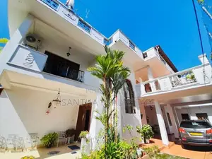 02 Story House with 20 P Sale at Nawala