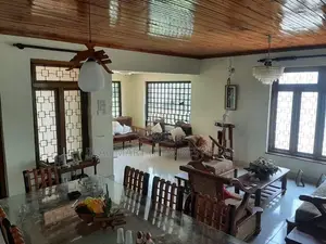 Bandarawela : 4 Bedrooms (36Perch ) House for Sale