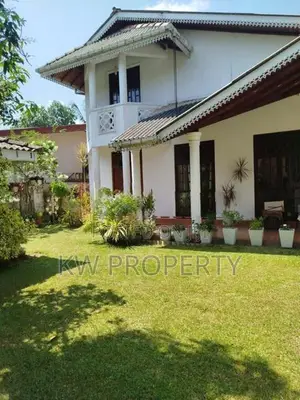 Two story house for sale in kottawa piliyandala