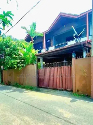 Spacious Two Storied House For Sale - Wattala