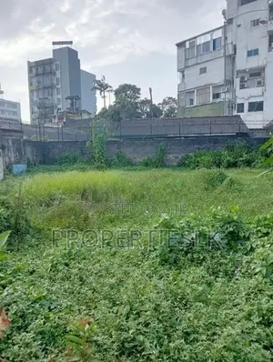Colombo 8 Prime Location 16.2 perches Land For sale