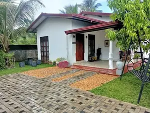 House in Gampaha Delgoda Dekatana