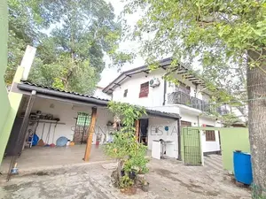 Modern House for Sale in Thalawathugoda