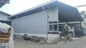 Moratuwa, Galle Road, Commercial Warehouse For Rent (MG1221)