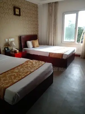 Ella : New 10BR ( 160P) Luxury Tourist Hotel for Sale at Karadagolla