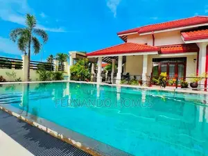 Negombo Beach Side 20p Land Swimming Pool House For Sale In