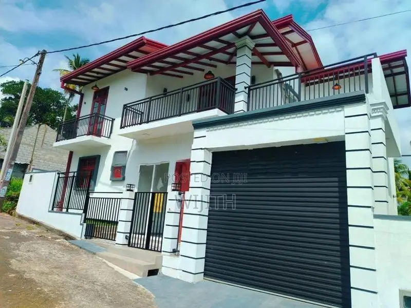 පදිංචිවි නොමෑති ණවමාදිලියේ ළස්සන දෙමහල් නිවසක් විකිනිමට කොටිටාවෙි