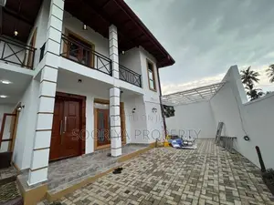 Beautiful Brand New 2 Story House for Sale in Kesbewa Piliyandala