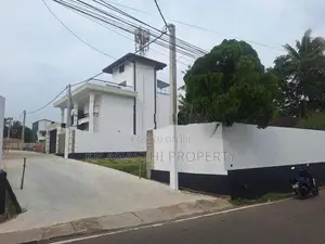 බොරලස්ගමුව අලුතම් නිවසක් ව්කිනිමට
