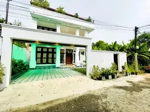 Luxury 5BR House Near Negombo-Colombo Rd