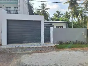 10 P brand new house for sale in athurugiriya