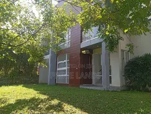 Luxury house for sale in Kandy