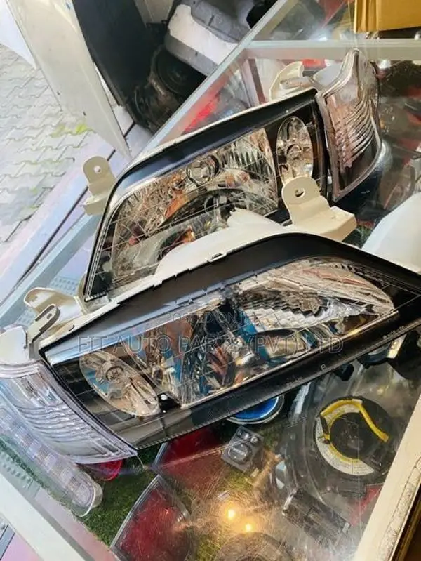 Carina 212 Black Based Head Lamps Set