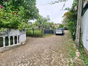 කොස්වත්ත, බත්තරමුල්ල පිහිටි ඉඩමක් විකිණීමට ඇත. (ID : BATR002AS)