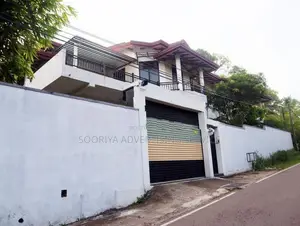 Two-Storey Modern House for Sale in Hokandara