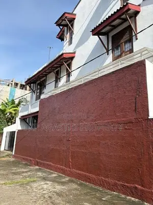 2unit house for sale in maharagama city