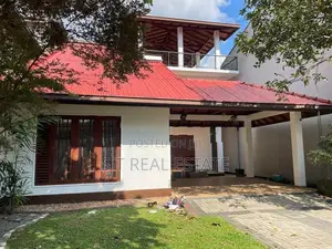 Almost New Luxury 2 Story House For Sale In Battaramulla