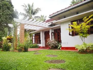 Ambalangoda House for Sale in Viharagoda