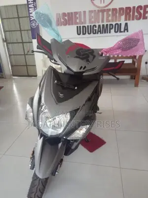Yamaha Ray ZR Gray 2026