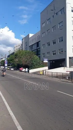 Commercial Land for Sale Mulgampola