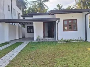 athurugiriya 10P house for sale