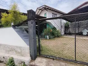 Building for Sale In Thalawathugoda Kalalgoda Road facing