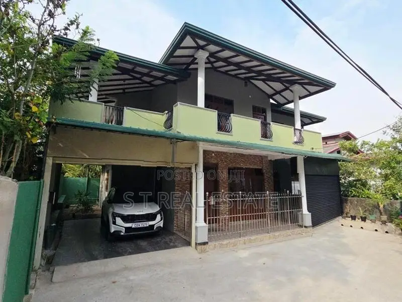 05 BR Two Storey House for Sale in Kesbewa