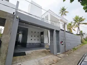 Modern Designed Luxury 3 Storey House for Sale in Kottawa