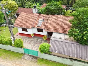 Hikkaduwa Villa for Sale in Kahawa