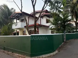 Kaduwela Prime Location Luxury Two Story House For sale
