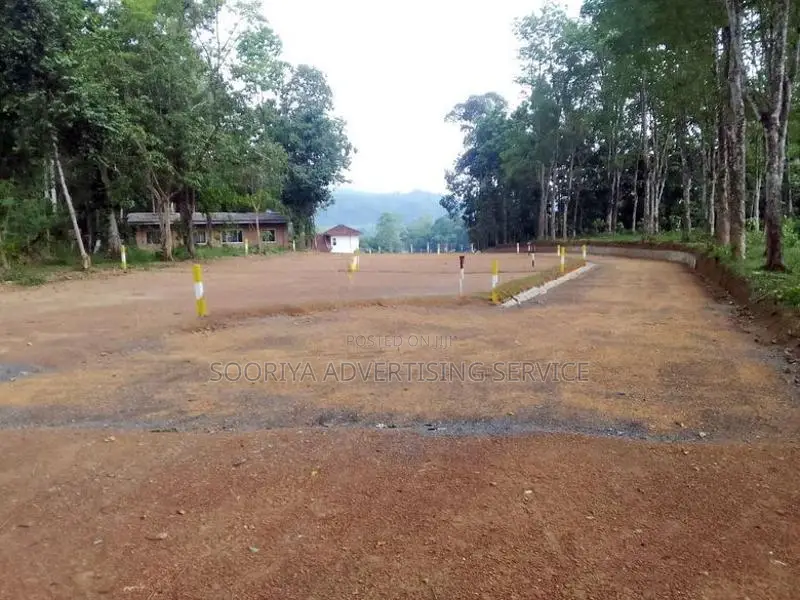 Lands for Sale in Kosgama