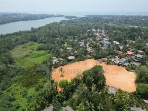 Kalutara - කලුතර නගරයට ලගම බිම්කොටස්