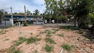 අත්තනගල්ල – නිට්ටඹුව පාරට මුහුණලා ඉඩමක් විකිණීමට