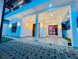Good Valuable Brand New Upstairs 4 Bed Rooms House For Sale in Negombo