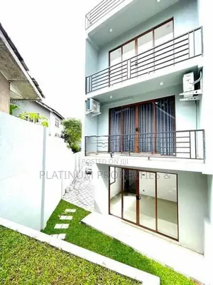 Brand New 3-Storey Apartment for Sale in Battaramulla