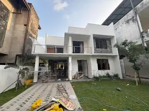 House for Sale in Athurugiriya