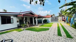 Near Bus Road Completed House For Sale Dalupotha | Negombo