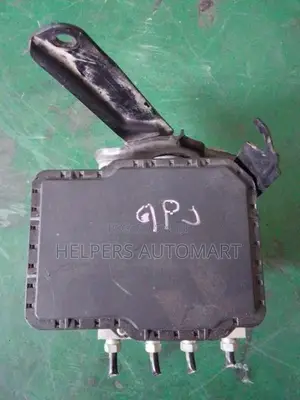 Honda Fit GP5 ABS Unit